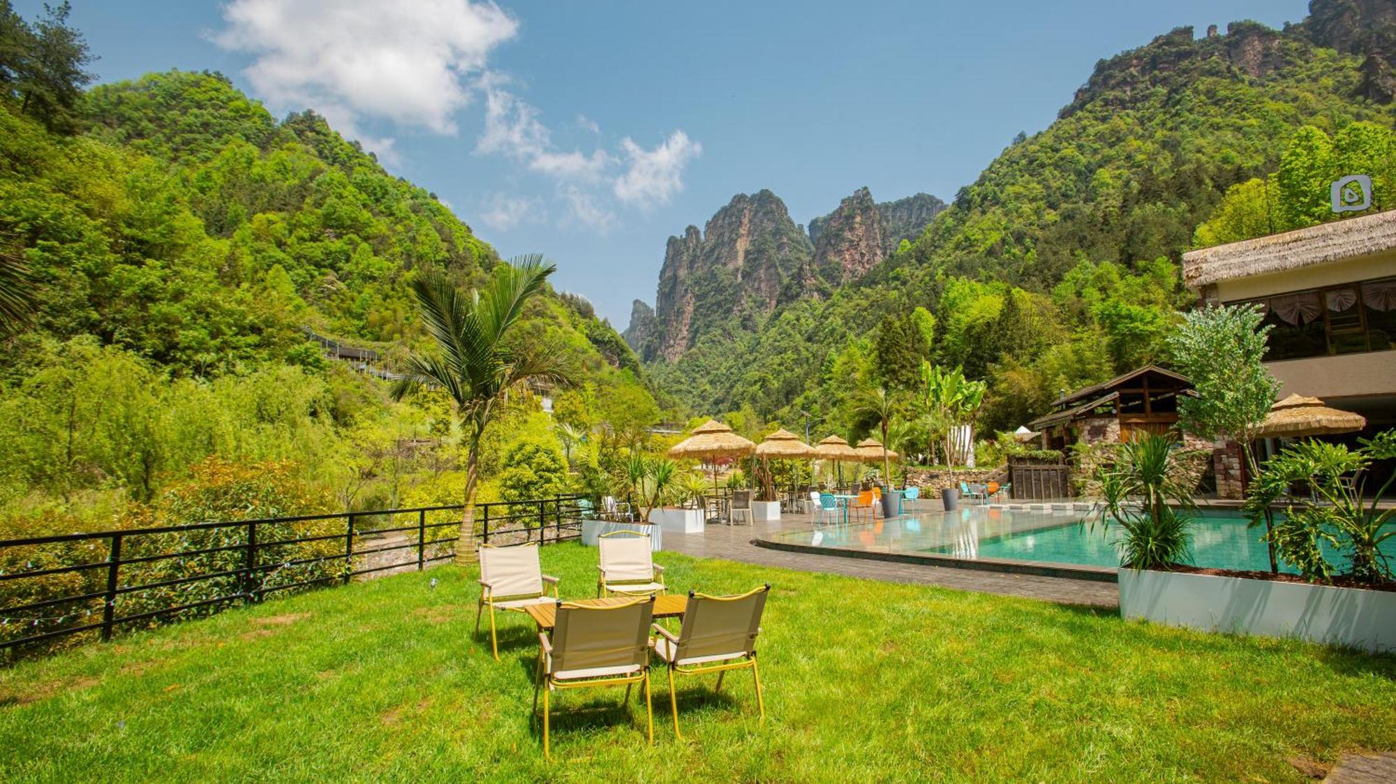 Pandora Vista Retreat Hotel จางเจียเจี้ย ภายนอก รูปภาพ