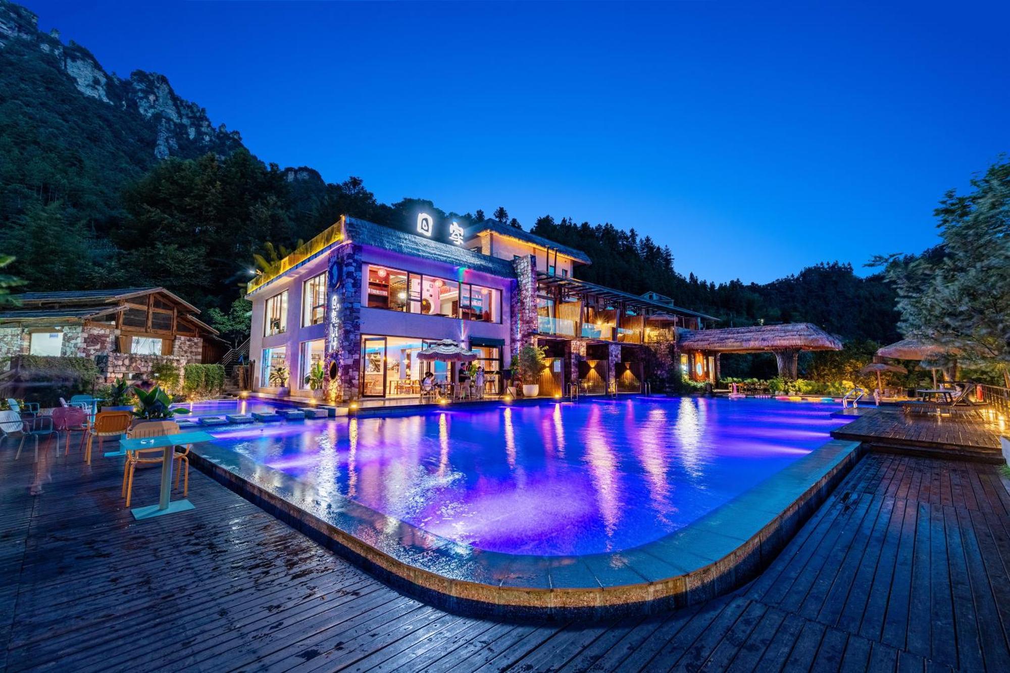 Pandora Vista Retreat Hotel จางเจียเจี้ย ภายนอก รูปภาพ
