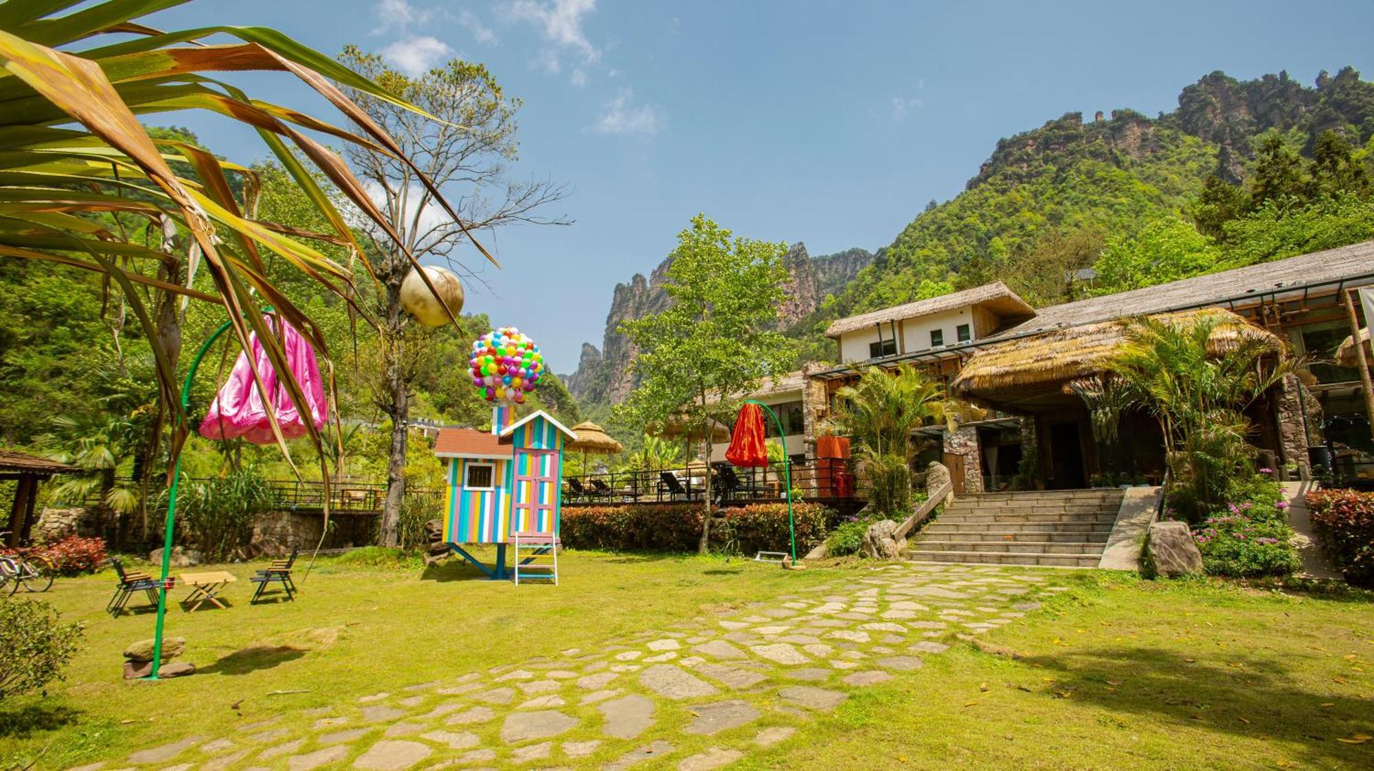 Pandora Vista Retreat Hotel จางเจียเจี้ย ภายนอก รูปภาพ