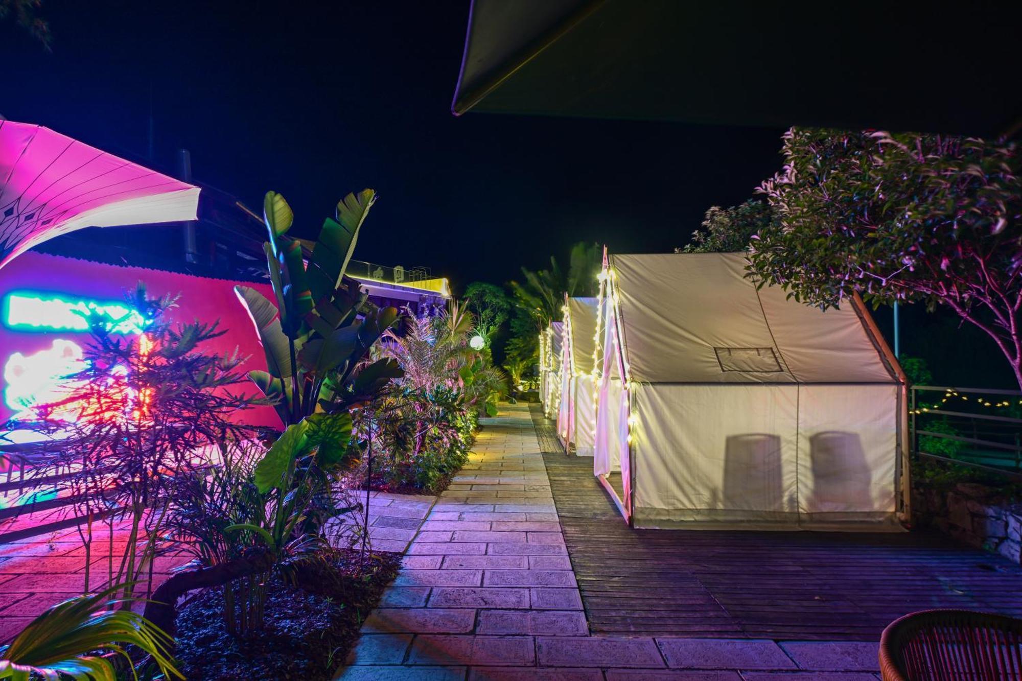 Pandora Vista Retreat Hotel จางเจียเจี้ย ภายนอก รูปภาพ