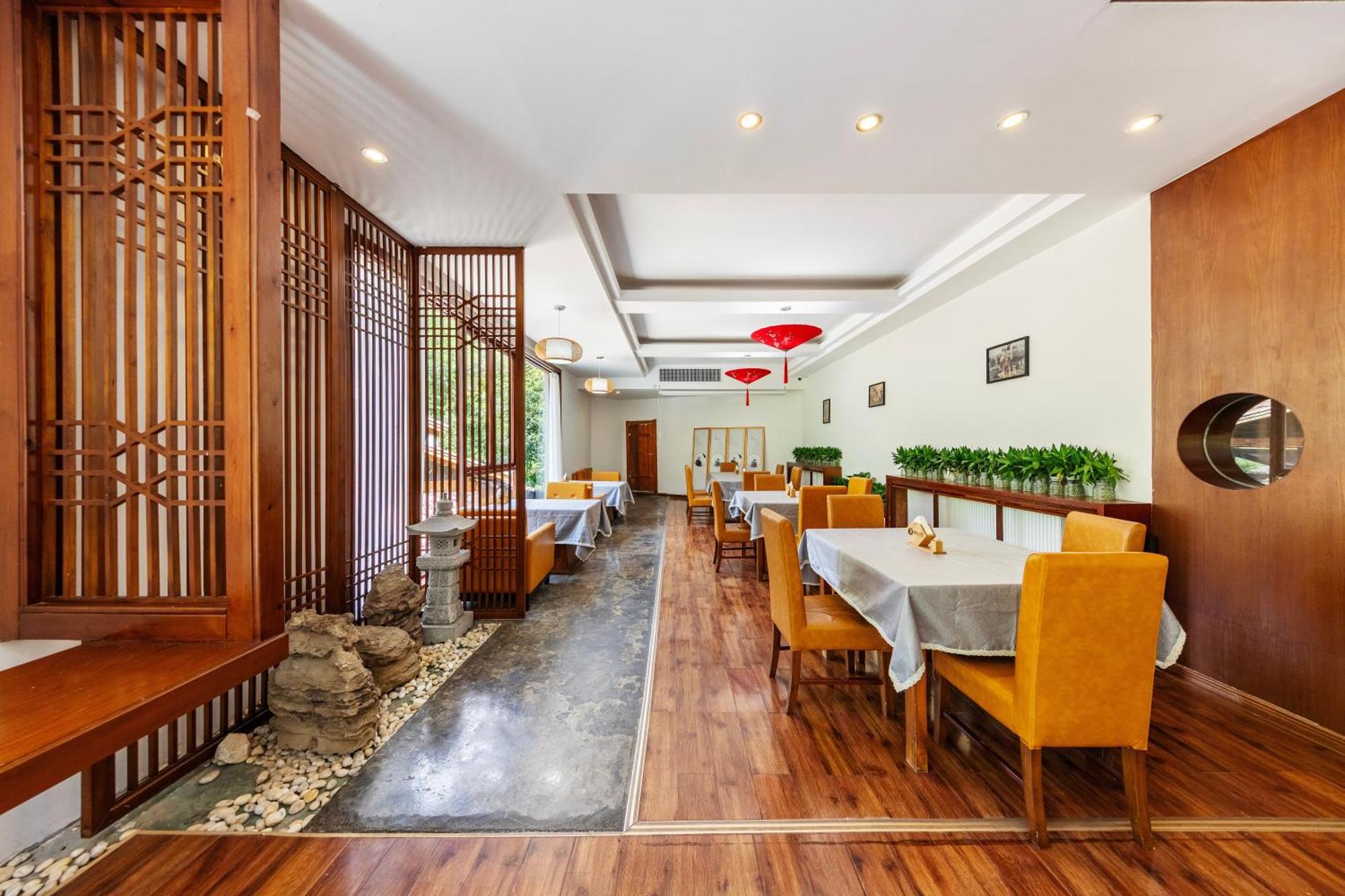 Pandora Vista Retreat Hotel จางเจียเจี้ย ภายนอก รูปภาพ