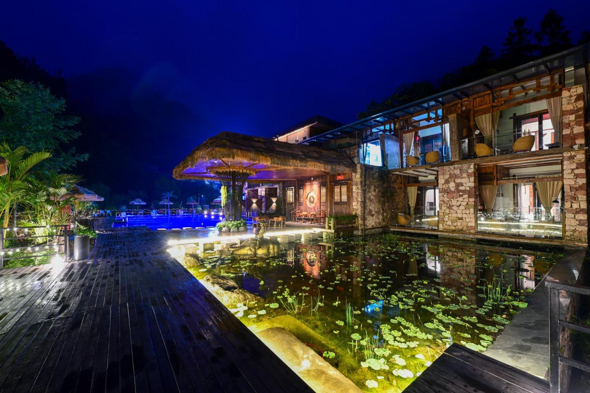 Pandora Vista Retreat Hotel จางเจียเจี้ย ภายนอก รูปภาพ