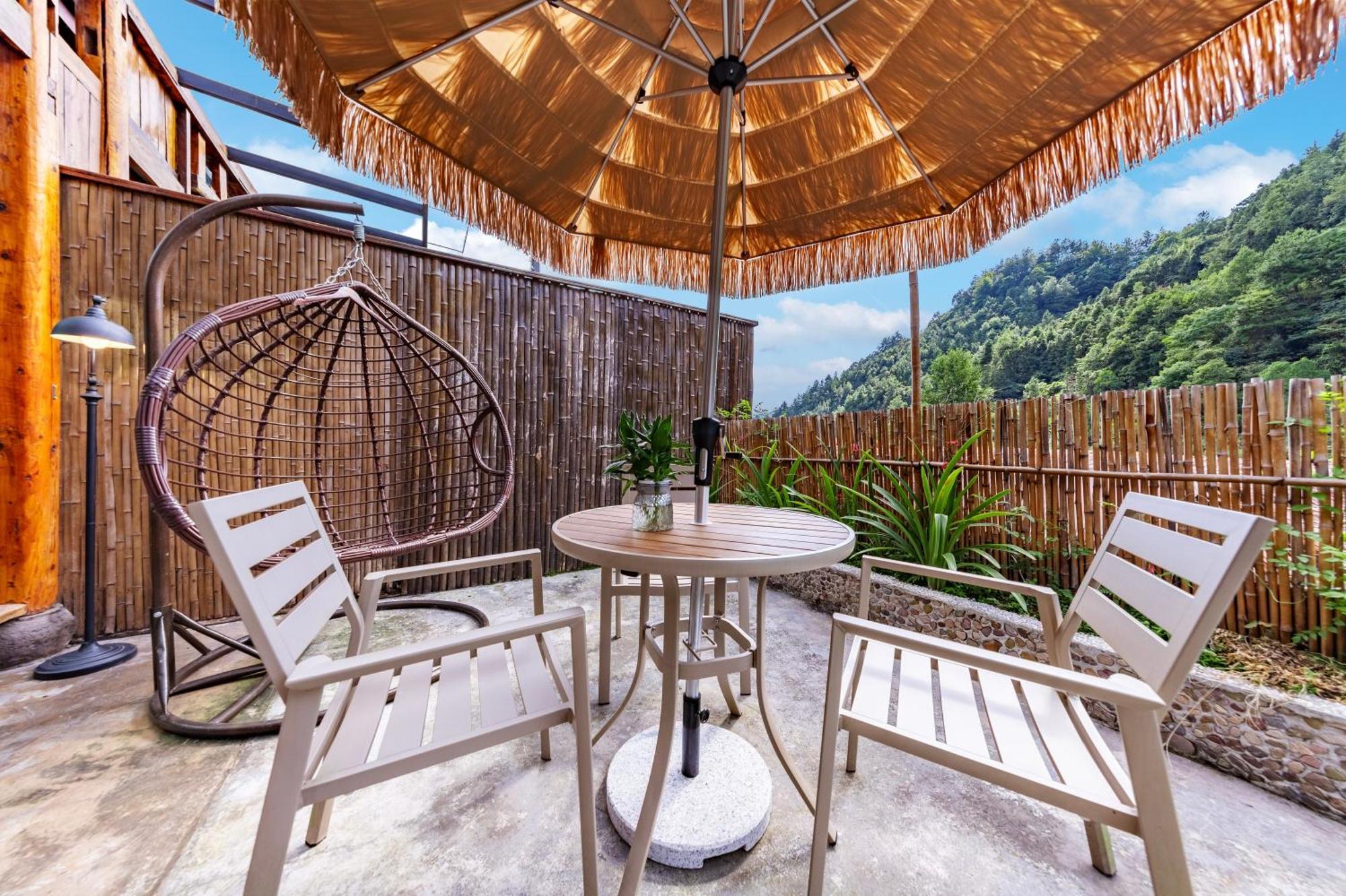 Pandora Vista Retreat Hotel จางเจียเจี้ย ภายนอก รูปภาพ